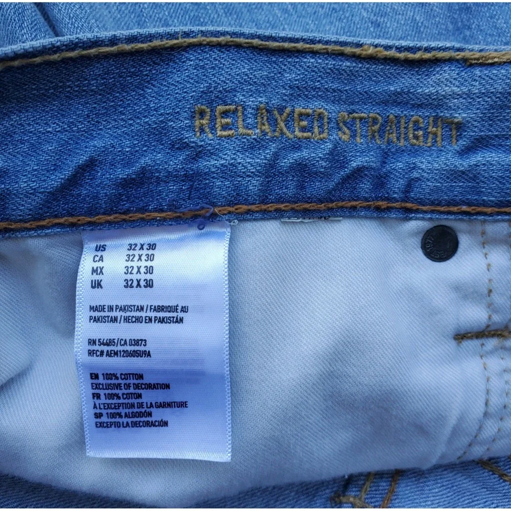 American Eagle Relaxed Straight Leg Jeans Mens 32x30 Medium Wash Blue Cotton
